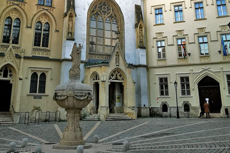 Mária-kút – Orsolya-tér
